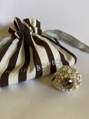Estate Henri Bendel “Debutante Jumbo” Cocktail Statement Ring, Size 6